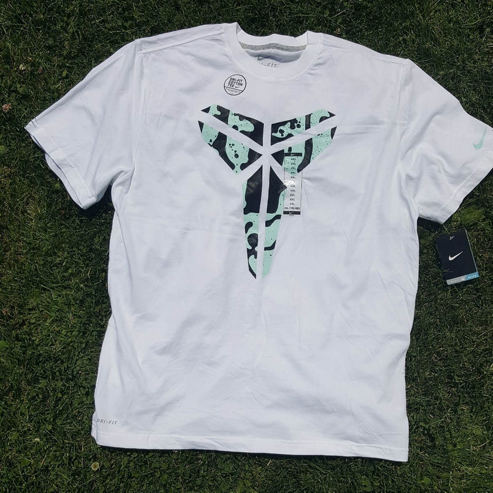 RARE Kobe Bryant Poison Dart Frog dri fit size XXL